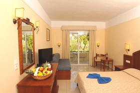 Vantaris Luxury Beach Resort