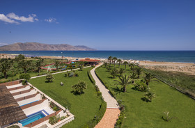 Vantaris Palace