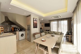 Alexander Hotel Gerakari
