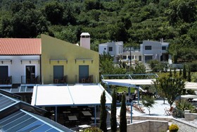 Alexander Hotel Gerakari