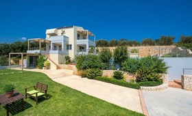 Athinais Villa