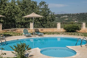 Chloe - Gerani Villas