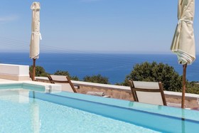 Kallixeni Villas