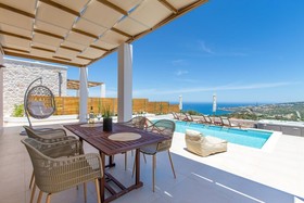 Kallixeni Villas