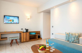 Solimar Aquamarine Hotel