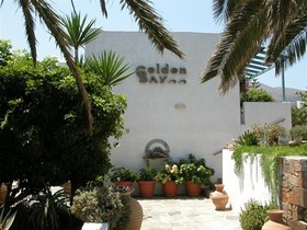 Golden Bay Hotel & Bungalows