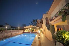 Erato Hotel