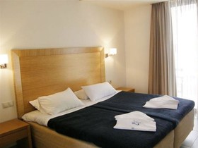 Creteco Hotel & Suites