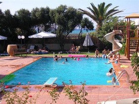 Creteco Hotel & Suites