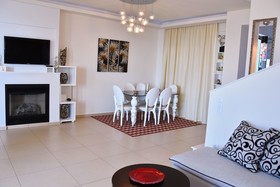 Villas Beach Front Katrin