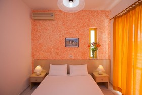 Cosmi Apartments By Estia