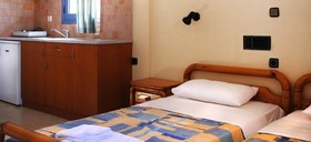 Kleanthi Studios & Apartments