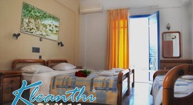 Kleanthi Studios & Apartments