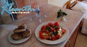 Kleanthi Studios & Apartments