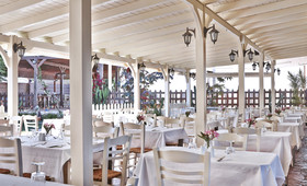 St. Constantin Hotel
