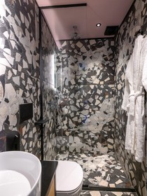 3 Pines Design Living