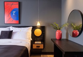3 Pines Design Living
