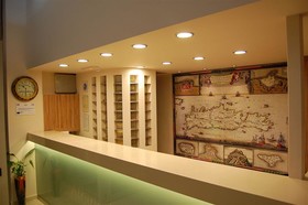 Athinaikon