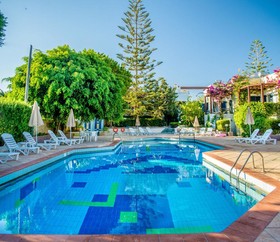 Your Memories Aparthotel by Estia