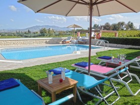 Cretan Vineyard Hill Villa