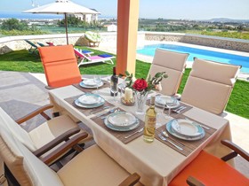Cretan Vineyard Hill Villa
