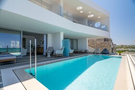 Dias Blue Villa