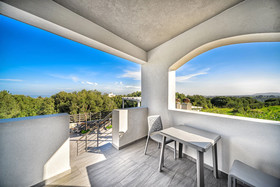 Elia Tree Studios