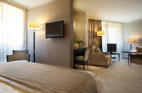 Galaxy Hotel