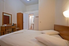 Hotel Lena