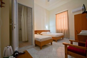 Hotel Lena