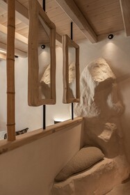 Manili Boutique Suites & Villas