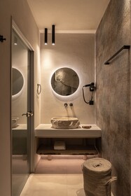 Manili Boutique Suites & Villas