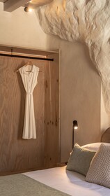 Manili Boutique Suites & Villas