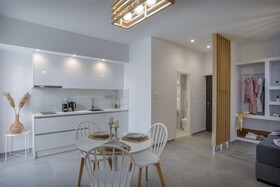 Myra Mare White Suite by Estia