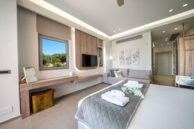 Oleas Suite Sun Private Pool