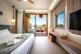 Oleas Suite Sun Private Pool