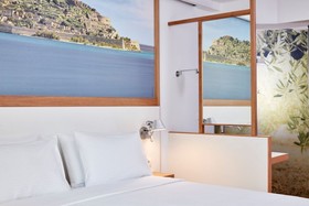 Olive Green Hotel