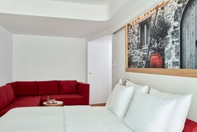 Olive Green Hotel