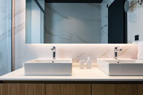 Porta Suites