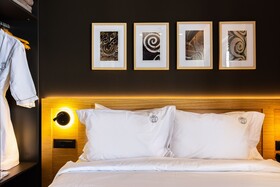 Porta Suites