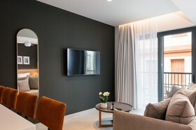 Porta Suites