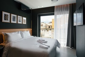 Porta Suites