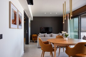 Porta Suites