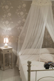 Sofia's Residence by Checkin