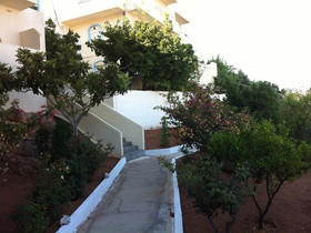 Achlia Apartments & Villas