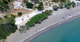 Apothikes seaside private apartments