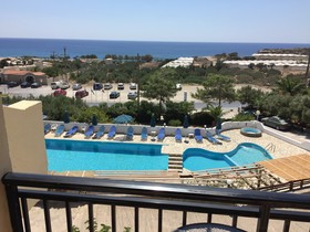 Blue Sky Hotel