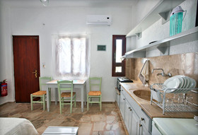 New Aurora Apts Studios