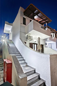 New Aurora Apts Studios