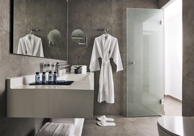 Tylissos Beach Hotel